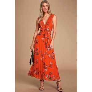 Lulus Loved by You Red Orange Floral Print Pleated Chiffon Maxi Dress